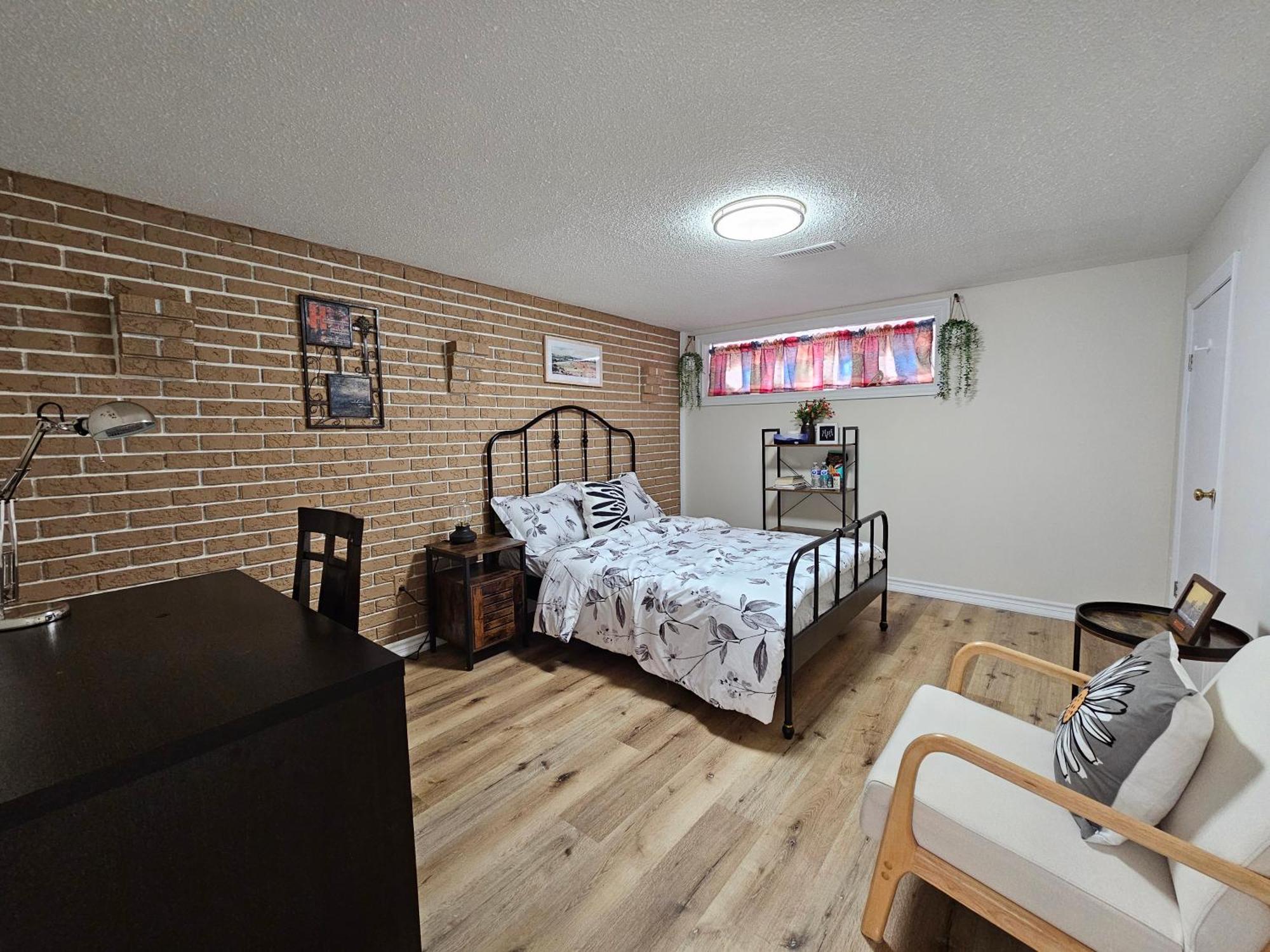 Apartamento Newly-Renovated 3Br House, 12 Minutes To Airport Toronto Exterior foto